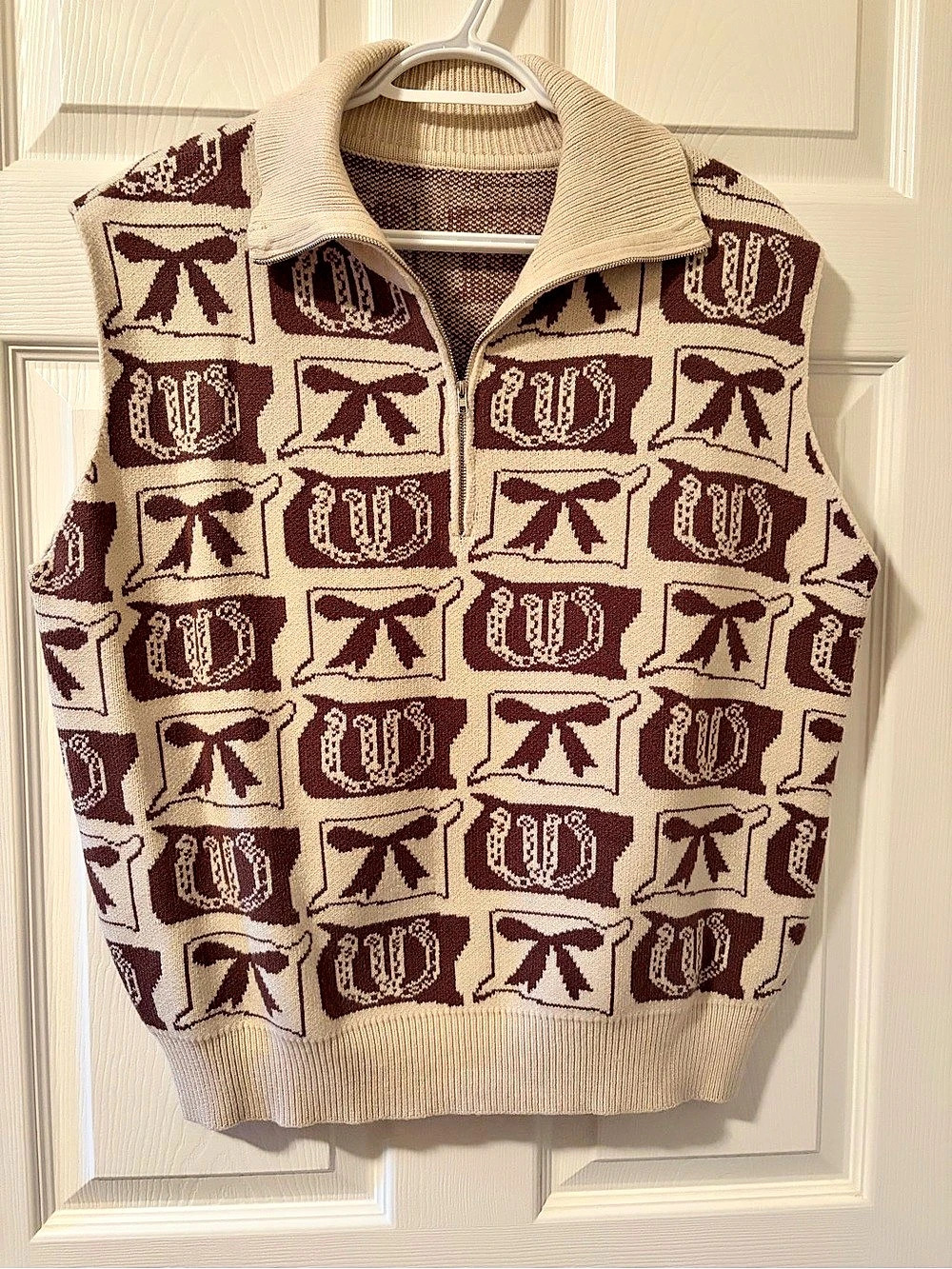 SHEIN Brown & Cream Patterned Sweater Vest Like New